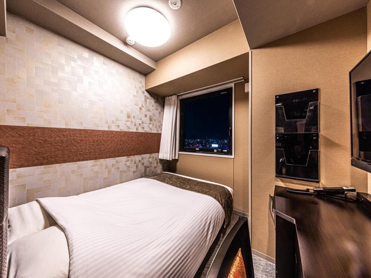 Apa Hotel Shin Osaka Eki Tower Exterior foto